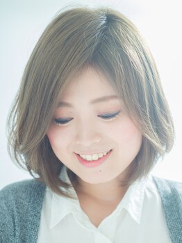 ヘアーアンドスパ レーネ(hair&spa Lene)の写真/気になる白髪も明るく鮮やかに染まる☆色持ちとツヤ感が自慢のグレイカラーでオシャレを楽しもう♪