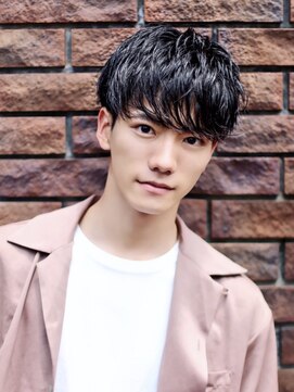 ピチカート(pizzicato) ナチュラル　束感ショート　ソフトツーブロック