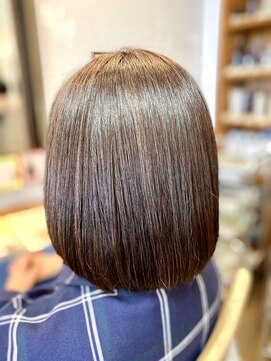 ミーノ(mieno) ノンジアミンカラーでうるツヤボブ!【自由が丘】【自由が丘駅】