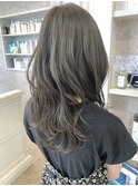福山市美容室Caary 透明感グレージュ ふわっとレイヤースタイル