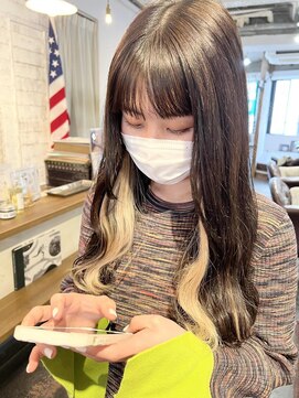 トロニー(TLONY) エクステロングヘア　インナーカラー　style/miaki