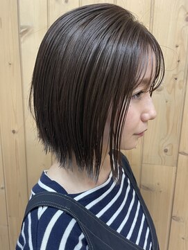 モノコウベ(MONO KOBE) 大人可愛い小顔ワンサイドショートボブ丸み前下がり3