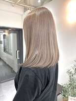 アルマバイロサ(ALMA by ROSA)&nbsp;やわらか王道ミルクティーベージュ/担当rui