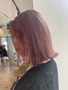 シュール(Sure) 個性派さんにおすすめ◎コーラルピンクボブ