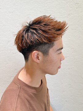 バース バイ ハピネス(BIRTH by happiness) 短髪刈り上げジェットモヒカン
