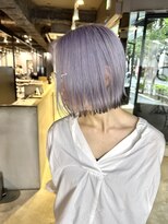 ビビッド(vivid)&nbsp;ホワイトラベンダー切りっぱなしボブエンドカラー