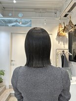 ロカ 表参道(loka)&nbsp;切りっぱなしボブ［表参道/髪質改善/ハイライト/イメチェン］