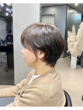 ハルキ ミナト ジャパン オオサカ(HARUKI MINATO japan OSAKA) 40代50代小顔似合わせカットくびレイヤーエモージュ大人可愛い