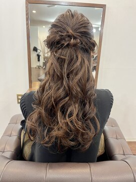 セレスト 心斎橋店(CELESTE) アレンジヘア ロングヘア ハーフアップスタイル