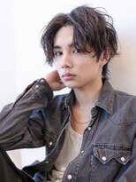 イオ 本厚木(io)&nbsp;メンズセンターパート波巻きスパイラルパーマアッシュブラック