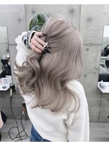 リノート バイ エゴル 名古屋(LINOET by ENGOL)&nbsp;【LINOET 名古屋】佐藤まいら　ホワイトベージュ