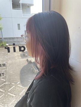 ヘアー ラボ(hair labo) インナーカラー　ウルフレイヤー　ピンク　前髪あり