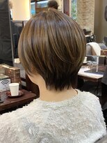 白髪ぼかしハイライト◎マッシュショートボブ【池袋/ショート】