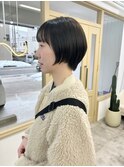 グラデーションボブ／オリーブカラー／グラデーションカット