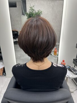 アルドーレ(Ardore) 大人ショート☆レイヤースタイル