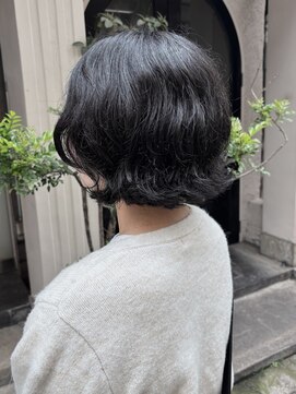 エヴリンアンドペイジ(Evelyn&paige) ニュアンスボブ【神戸元町】
