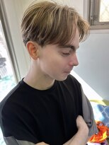 ヴェルデ(Verde)&nbsp;センターパート×メンズハイライト