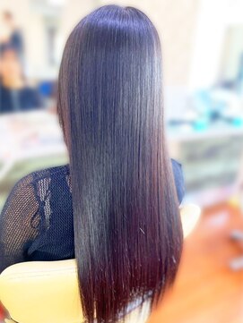 アークスヘアー 透明感【髪質改善】20代30代40代内巻き艶感ショートボブ小顔