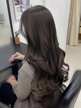 ネハス ナガオカ(nehus.nagaoka) ブリーチ/透明感カラー/ウルフレイヤーロング/ボブルフ