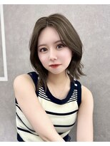 ソア 並木坂(Soa) 韓国スタイル/オリーブベージュ透明感カラー/Chihiro