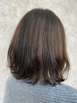 シュガービー(SUGAR-B) 【SUGAR-B】外ハネボブ　ネオウルフ毛先パーマ