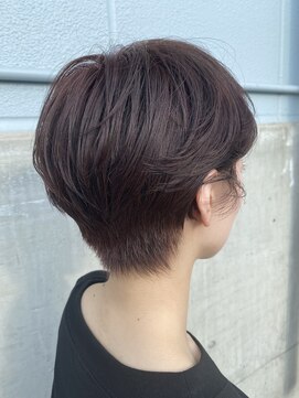 フィーカ(FIKA) ショート女性に人気の【ハンサムショート】