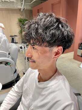 エメン(EMEN) スパイラルマッシュ　担当土井