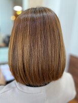 アークスヘアー&nbsp;大人可愛いミルクティーベージュハイライトボブ