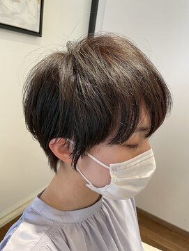 ディーボーイリタ 光の森(D-BOY Lita) 小顔ショート