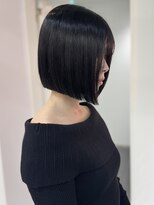 アール 横浜(R)&nbsp;【MOMO】切りっぱなしボブ／グレージュカラー