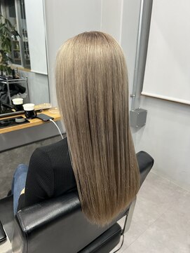 レブ 四条烏丸(Reb,) ハイトーンベージュ