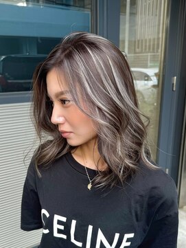 トゥイン 八王子(TWIN) ハイライトデザインカラーフェイスフレーミング八王子