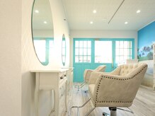 白を基調にした、落ち着ける癒し空間