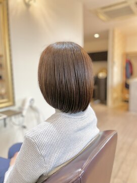 シュプレミュー(Supremu) 品格丸みボブ  /白髪ぼかし/髪質改善/ヘッドスパ