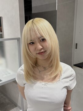 レーヴバイキートス(REVE by kiitos) 【抜け感がかわいいブロンド】