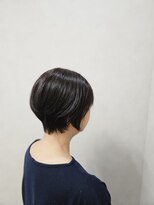 ネクサス NEXUS&nbsp;スタイリングが楽♪丸みとツヤのある大人ショート