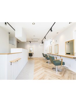 『親身な対応』4席限定のPrivate空間で今迄にない+αな非日常体験[似合わせカット+ボタニカルカラー\9,350]