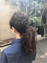 アンプレヴーアジュテ(Impre'vu ajoute)&nbsp;1.5次会ブライダルポニーアレンジ