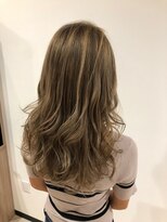 アライズ(ARISE)&nbsp;今期イチオシ☆★バレイヤージュカラー