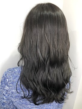 ネイヴィル(navile) 1人1人の生活に合うスタイル☆グレーアッシュ☆