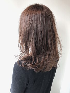 ミラバイグリーン(Mira by green) 【担当JUN】透け感ベージュxレイヤーロング