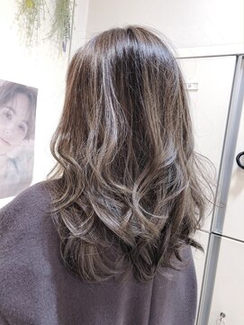 アッシュ 西荻窪店(Ash) グラデーションカラー