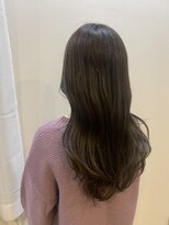 シェノン 西梅田(CHAINON)&nbsp;ベージュカラー、大人かわいいくびれヘア、レイヤースタイル