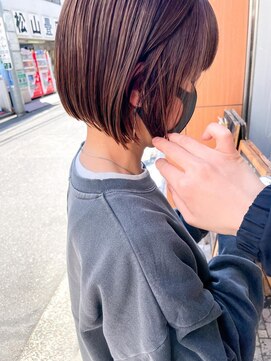 ネオリーブアイム 横浜西口店(Neolive aim) 小顔切りっぱなしボブまるみくびれショート横浜2