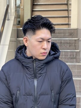 ドルクス 日本橋(Dorcus) ショートアップバング アイロンパーマ