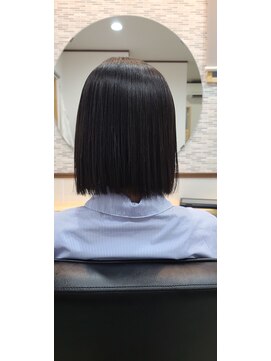 ヒロ美容室 ストレートぱつっとボブ☆