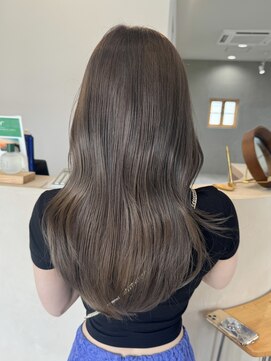 ミュゼプリュム(Musee plume) ミルクティーベージュ/透明感カラー