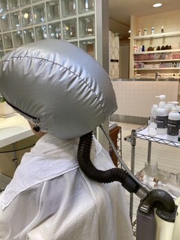 イズムワークショップ(ISM WORK SHOP)の写真/髪にツヤ・潤い・まとまりは不可欠！自慢の《ISMナノミスト》で髪の芯から“輝く”あなたに導きます☆