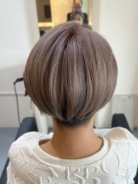 ファブ(fab) ショートボブ/ベリーショート/ブリーチカラー