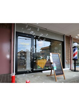 男女ともに通い続けられる居心地の良さ◎女性スタッフによる新しいスタイルの床屋で一度足を運べば虜に…♪